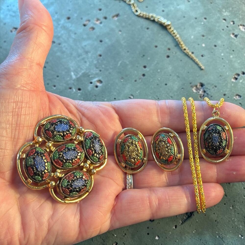 Sarah Coventry Mosaic Medallion Demi Parure Brooch Earrings Necklace Set